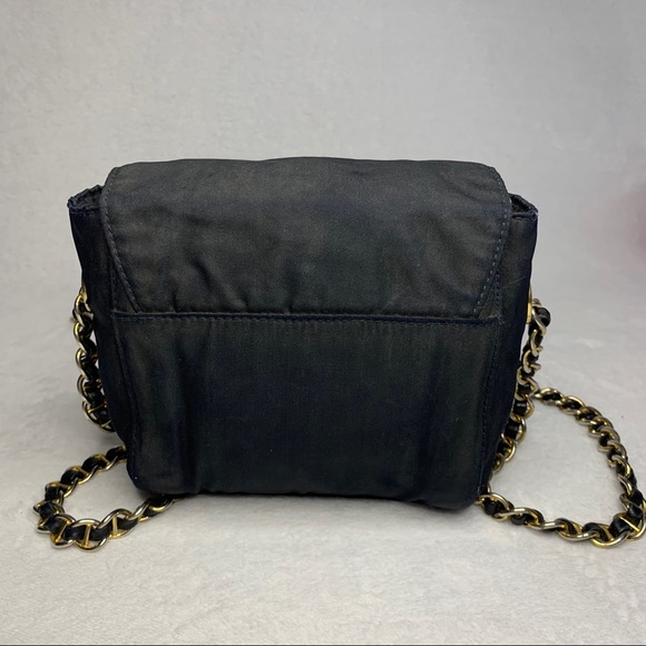 ✨✨✨✨SOLD✨✨✨✨Prada RARE Nylon Crossbody Mini Bag - Picture 7 of 12